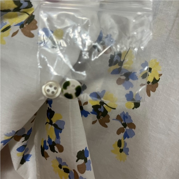 Talbots Plus Size Blue/Yellow Floral Blouse Size 2X NWT - Picture 10 of 12